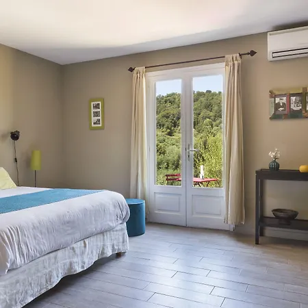 Le Ruone 4* Calcatoggio (Corsica)