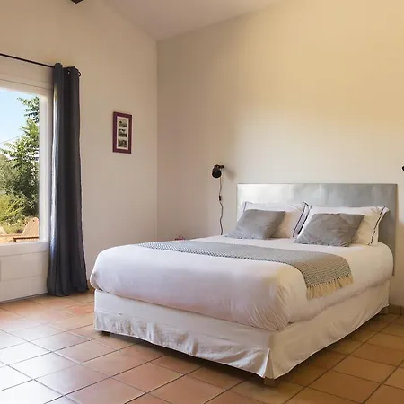 Le Ruone فندق مبيت وإفطار 4*