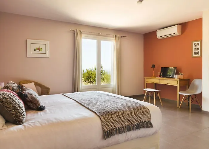 Couette-café Le Ruone Calcatoggio (Corsica)