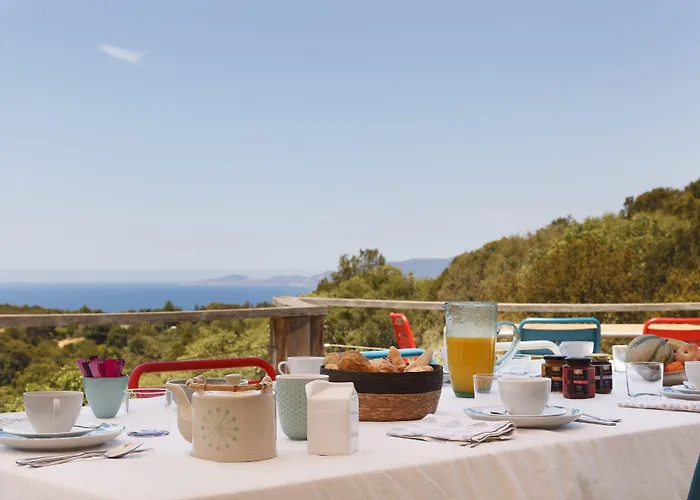 Le Ruone 4* Calcatoggio (Corsica)