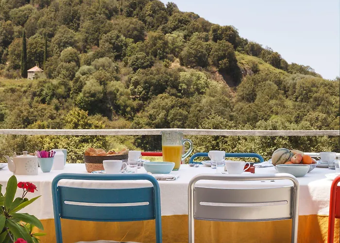 Le Ruone Couette-café 4*