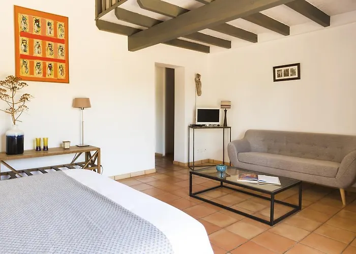 Le Ruone Couette-café